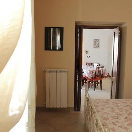 La Casa Di Sami Apartment *
