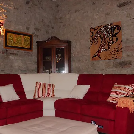 La Casa Di Sami Apartment *